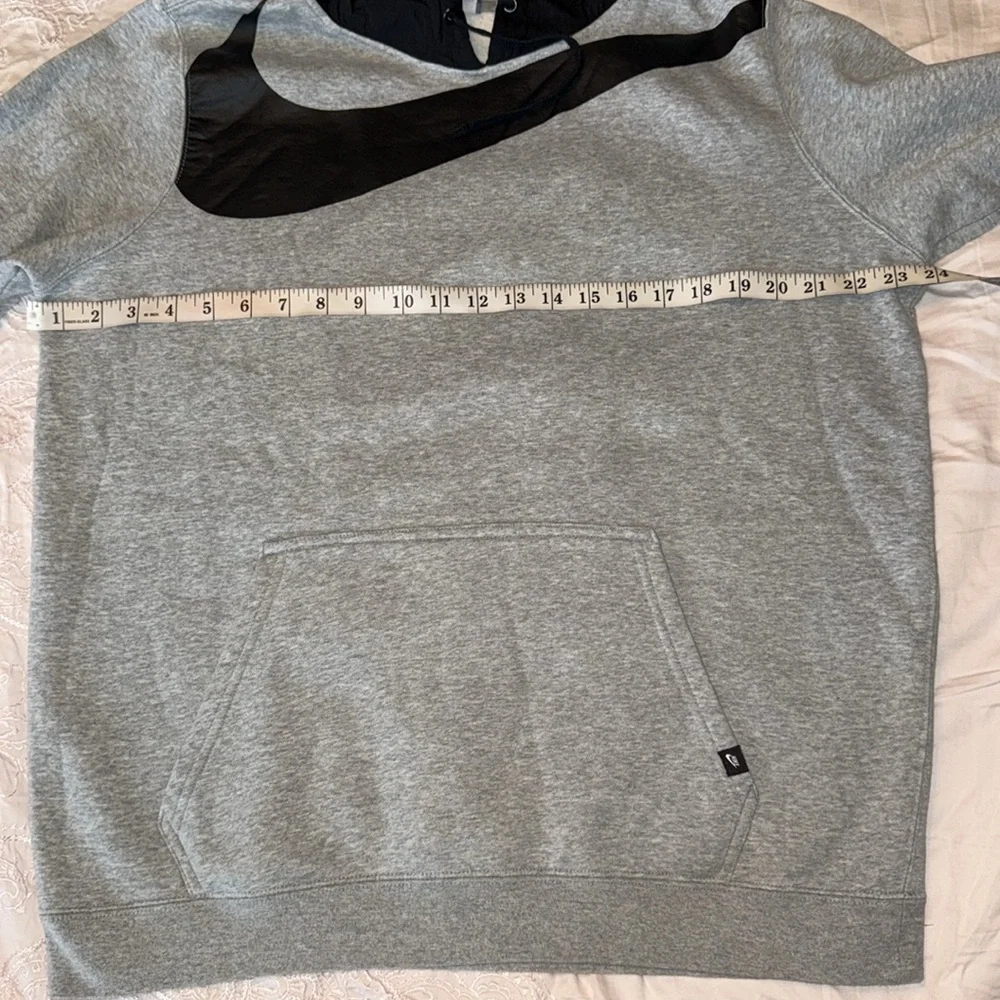Nike Grey & Black Hoodie Sweatshirt Size L